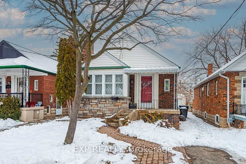 Toronto House for rent - 3 Bedrooms in Toronto