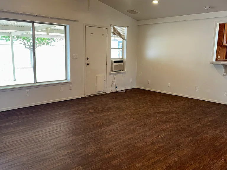 4965 E Turner Ave #1 — Photo 13