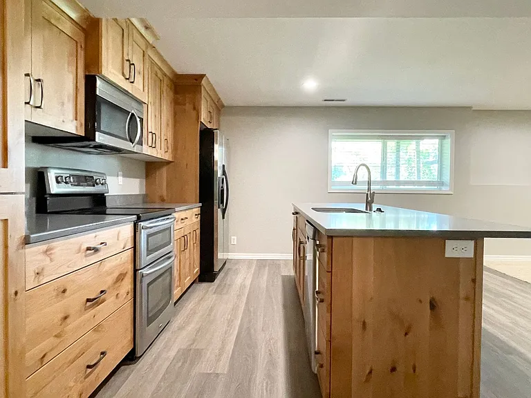 1403 Northridge Dr — Photo 10