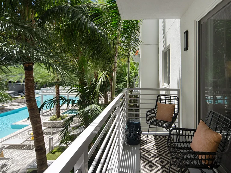 Suriana Boca — Photo 9