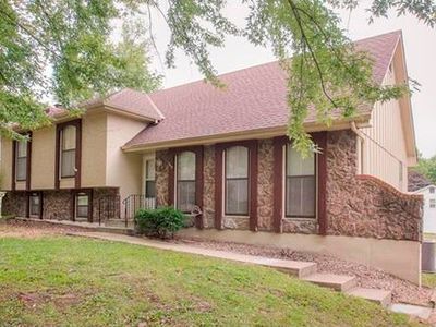 1013 SW 15th St, Blue Springs, MO, 64015