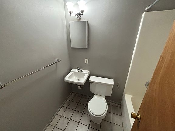 5th image of 907 E 12th Ave APT 225