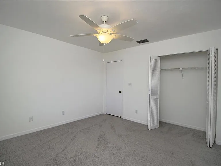 224 Erie Dr — Photo 13