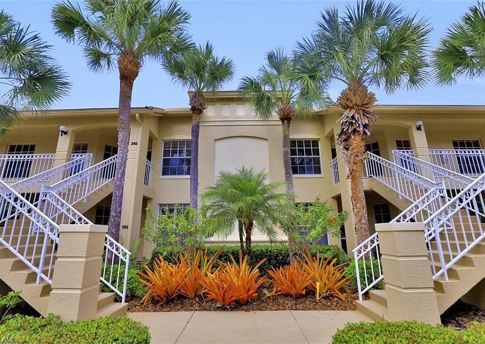 1st image of 4130 Sawgrass Point Dr APT 203