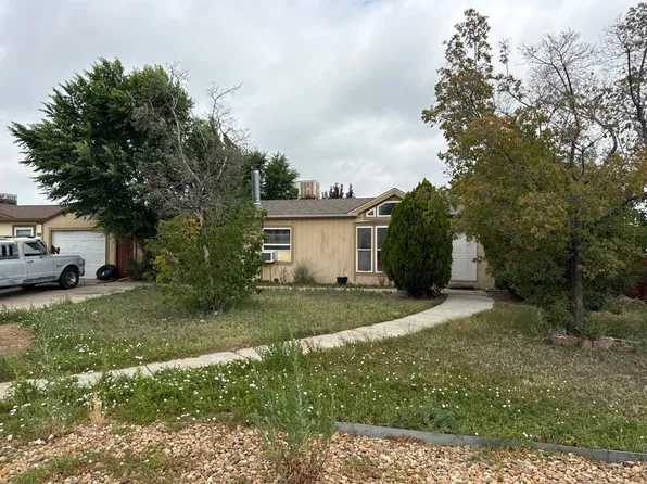 8233 Krameria St, Commerce City, CO 80022