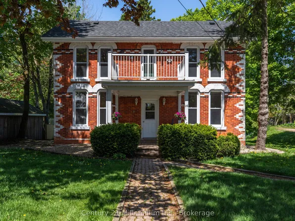26 Victoria Ave, Grey Highlands, ON N0C 1H0