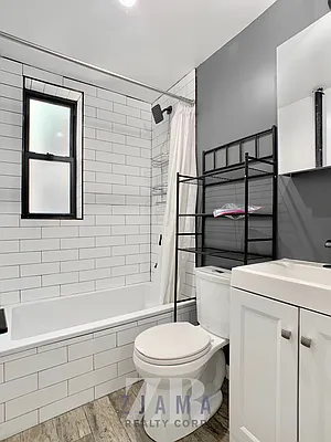 Rented by Zjama Realty Corp | media 1