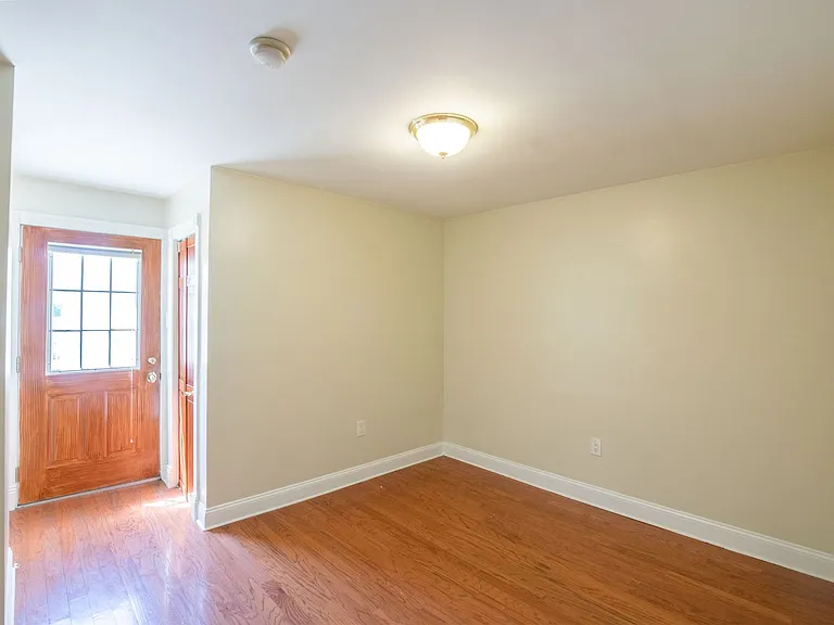 1124 E Passyunk Ave — Photo 23