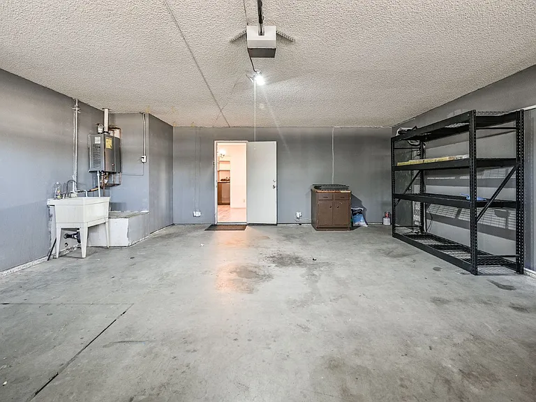 405 Fountain St — Photo 20
