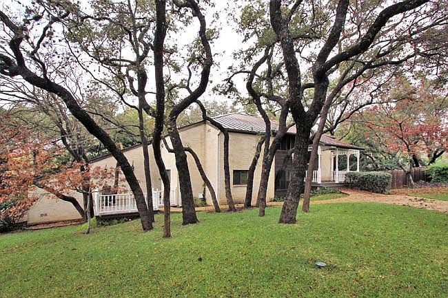 1st image of 9134 Powhatan Dr