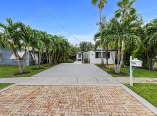 26 NE 3rd St #A, Dania, FL 33004