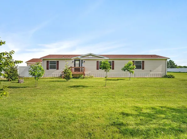 1931 N 31st Rd, Ottawa, IL 61350