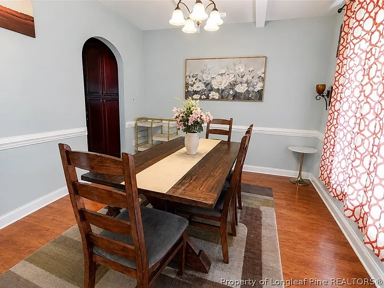 3541 Castlefield Ln — Photo 7
