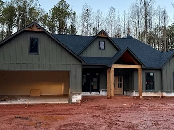 703 Mulberry Rock Rd, Temple, GA 30179