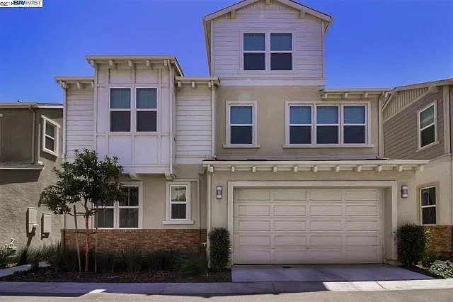 37825 Harbor Light Rd — Photo 1