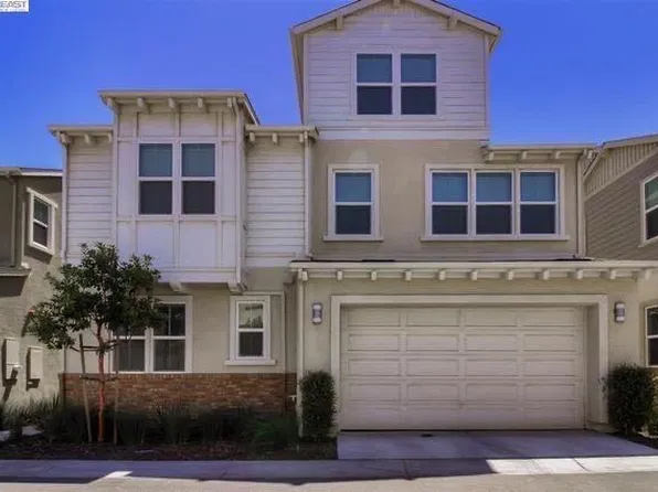 37825 Harbor Light Rd, Newark, CA 94560