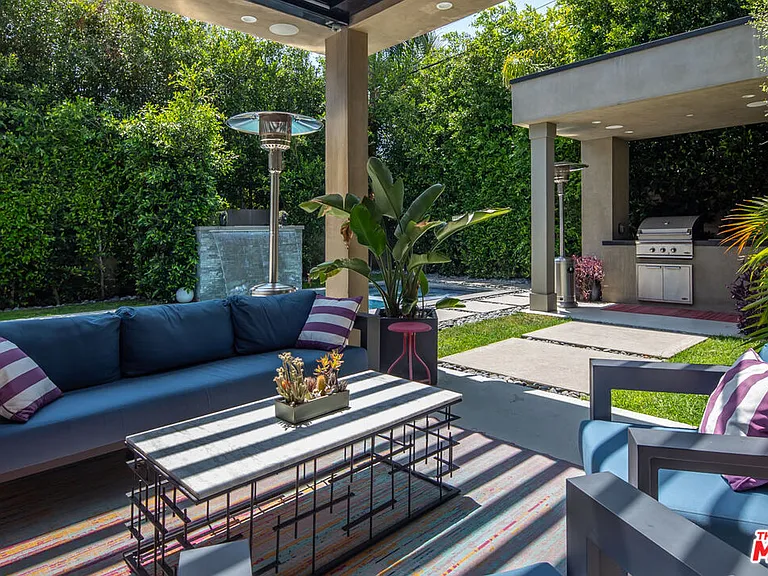 631 N Curson Ave — Photo 27