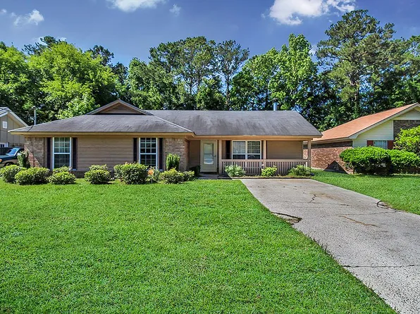 169 Greenbriar Ct, Savannah, GA 31419