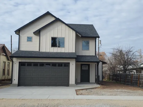 318 Evelyn St, Lewistown, MT 59457