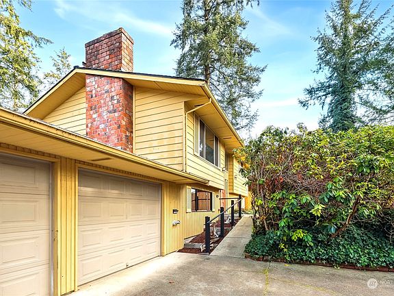 2nd image of 2795 NW Northstar Drive