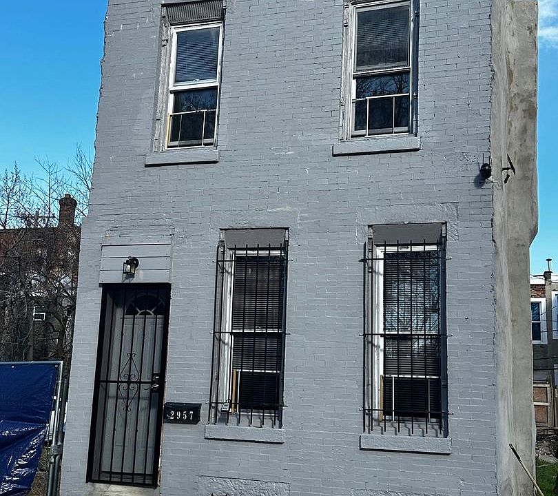 1st image of 2957 N Sydenham St