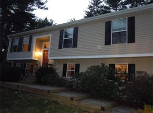 3 Willis Lake Dr, Sudbury, MA 01776