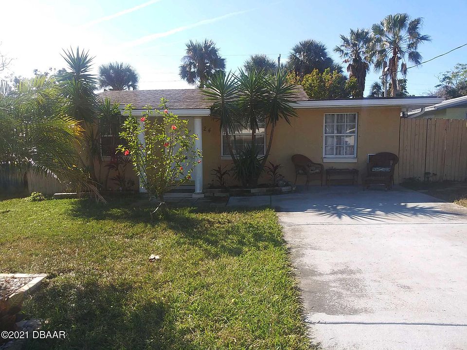 1st image of 24 Brooks Dr
