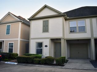 722 Redwing Park Dr, Houston, TX 77009