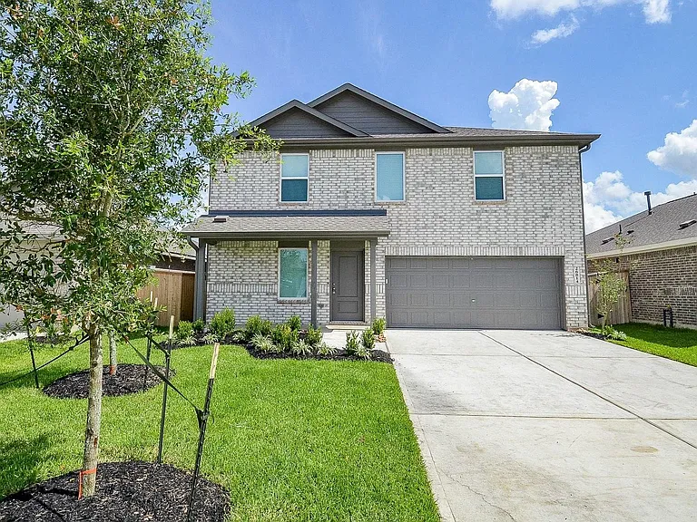 26814 Scarlet Willow Dr — Photo 2