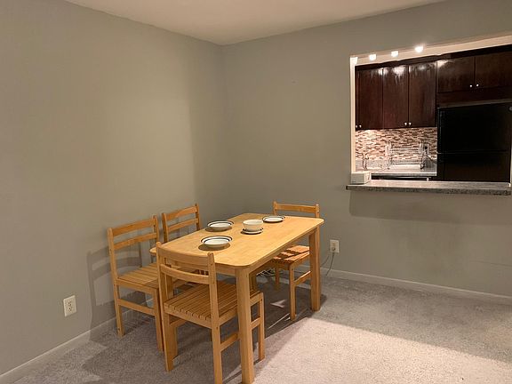 3rd image of 3100 S Manchester St APT 907