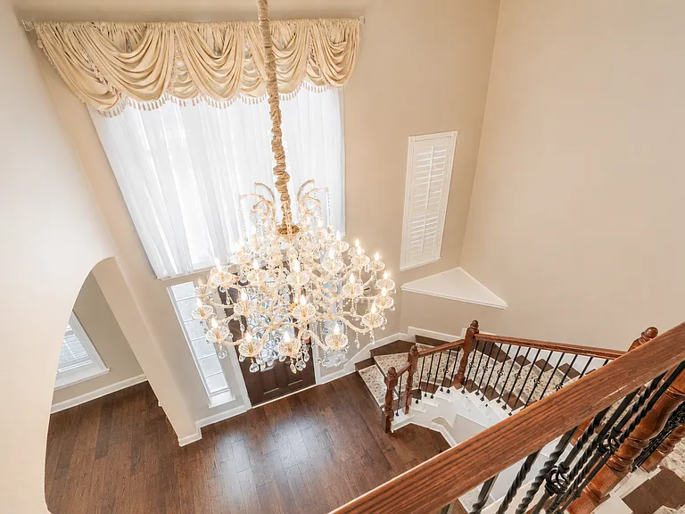 4453 Red Barn Dr — Photo 3