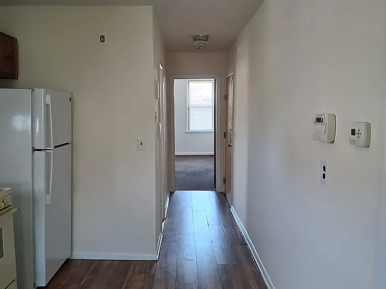 8 Bartholdi Ave #2R — Photo 5