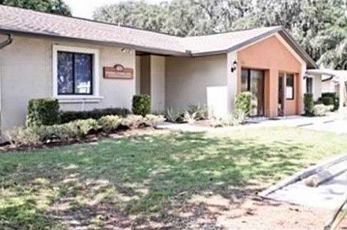 1st image of 153 E Lake Brantley Dr