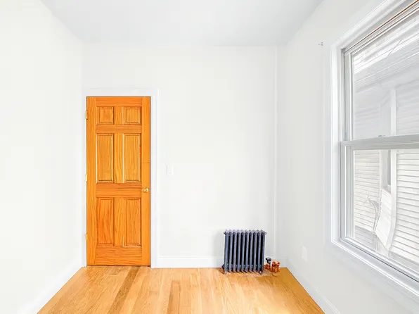 405 East 2nd Street image 11 of 16