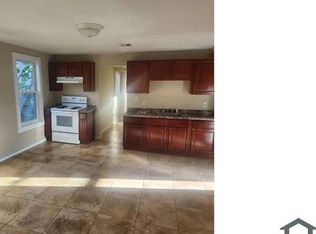 18 Winthrop St #2, Brockton, MA 02301