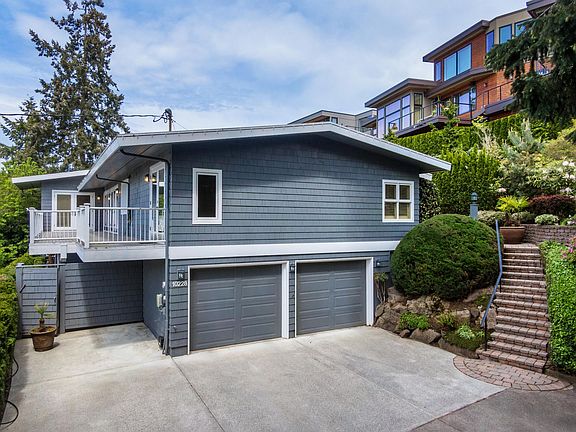 2nd image of 10228 NE 58th St