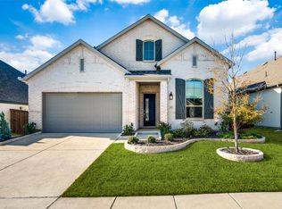 4113 Palomino Rd, Aubrey, TX 76227