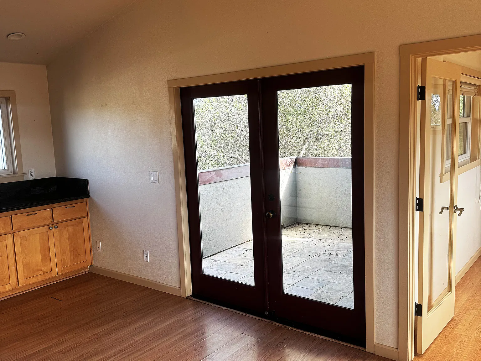 2 bed, $3,500 — Photo 4
