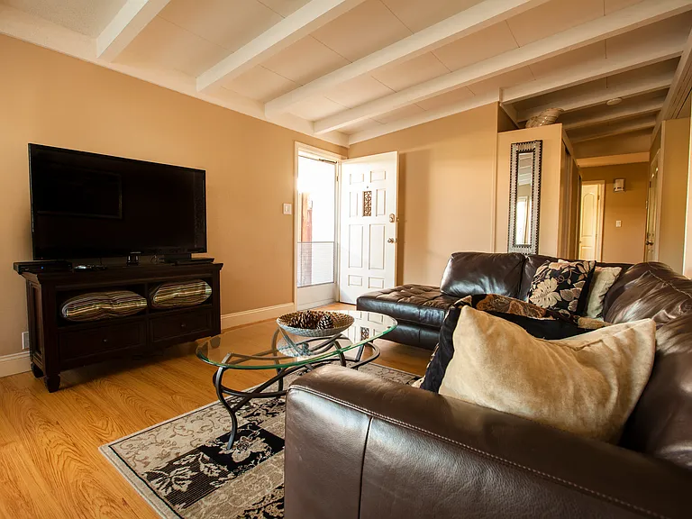 3474 Shafer Dr — Photo 9