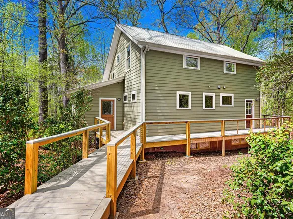 345 Three Oaks Dr, Athens, GA 30607