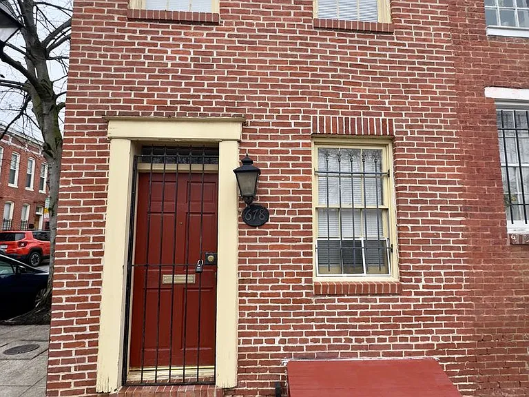 678 Melvin Dr — Photo 1