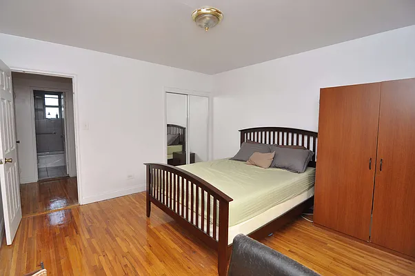 Sold by Click View Realty LLC | media 3