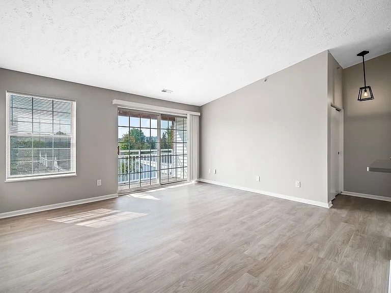Cherry Tree Village Apartments — Photo 163