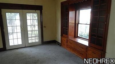 4th image of 322 Cherry Ave