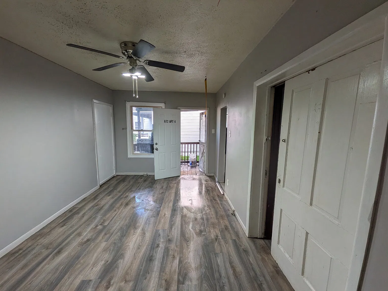 2 bed, 1000 sqft, $1,000 — Photo 4