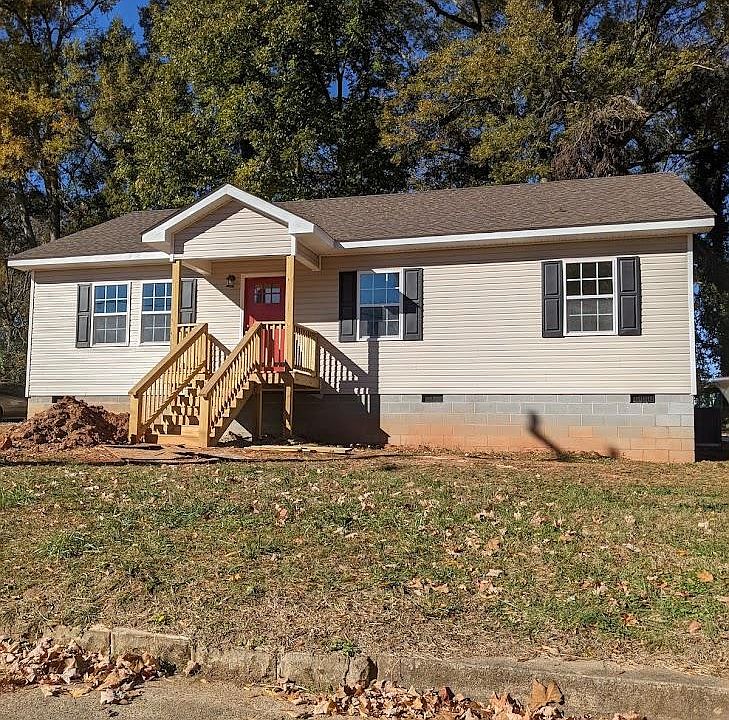 1st image of 514 S Hill Ave