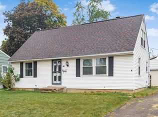 223 Sturbridge Rd, Columbus, OH 43228