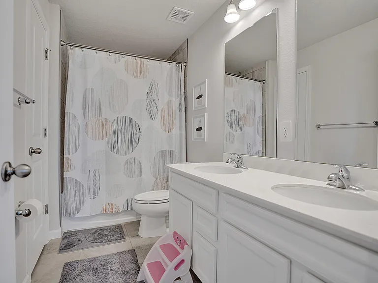12749 SW Orvieto Way — Photo 18