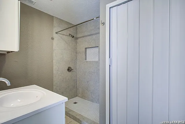 5281 Meadow Rise St — Photo 11