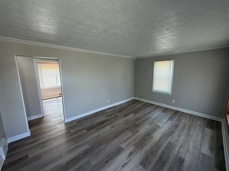 12110 Shady Oak Blvd — Photo 6